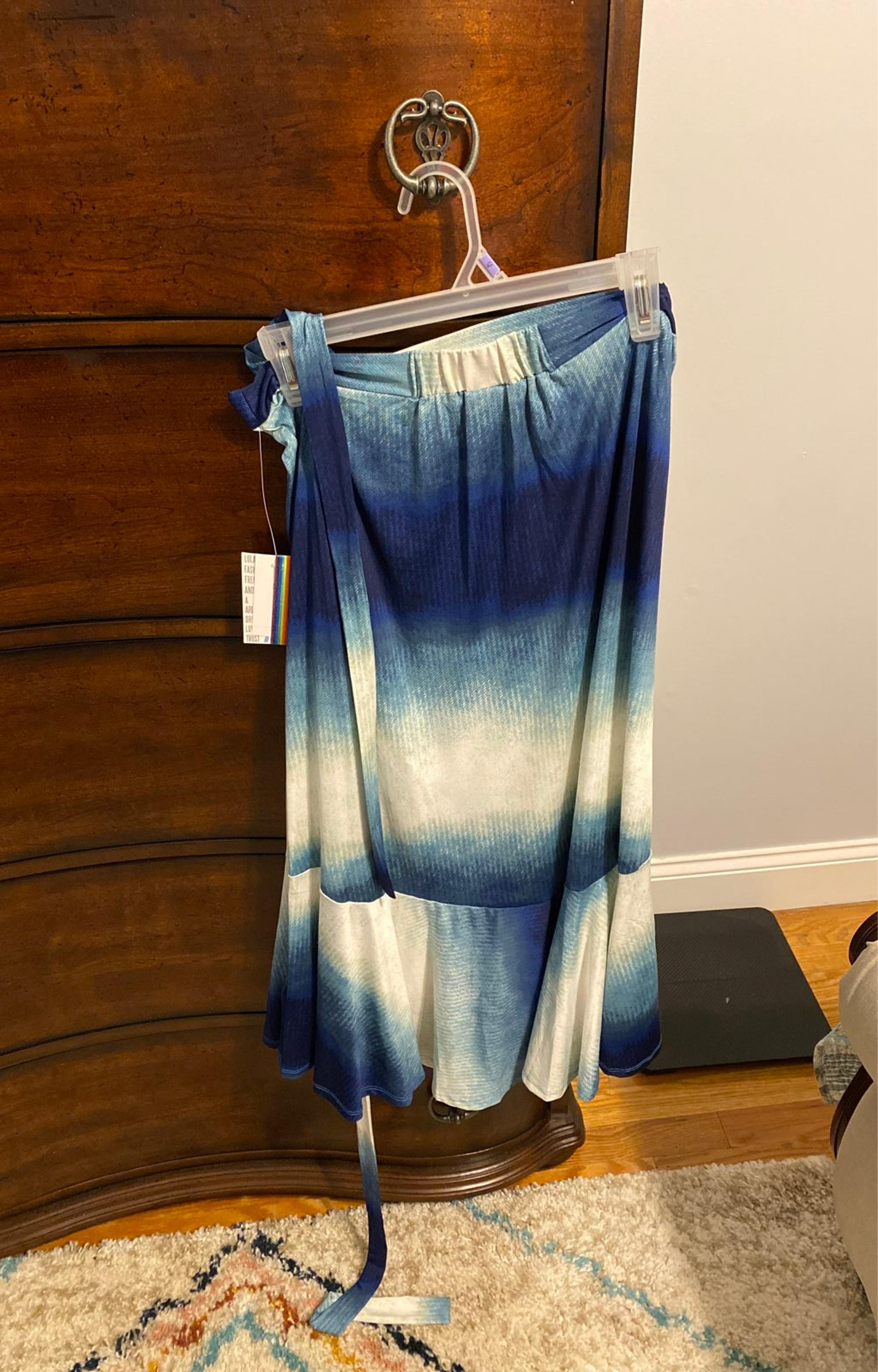 Lularoe Bella wrap skirt