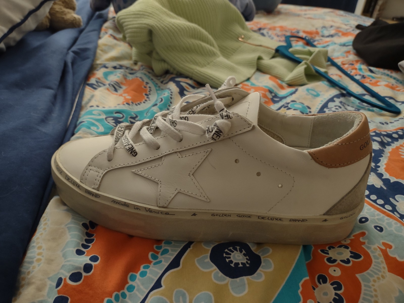 Golden Goose 37