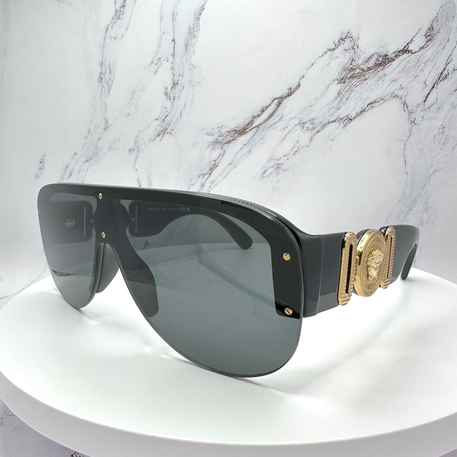 New VERSACE Sunglasses Black Gold Shield Mask Medusa Logo Oversized Italy