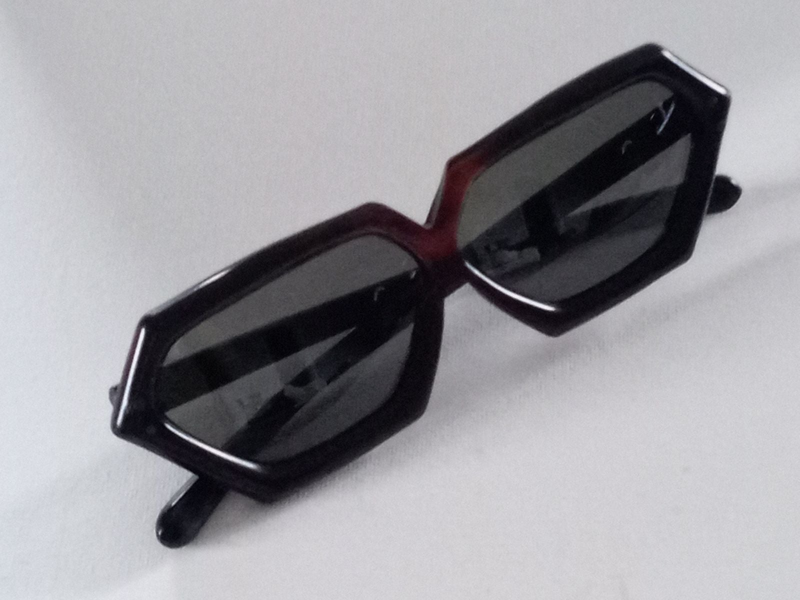Rare Quality Vintage Deep Burgundy Color Sunglasses NOS