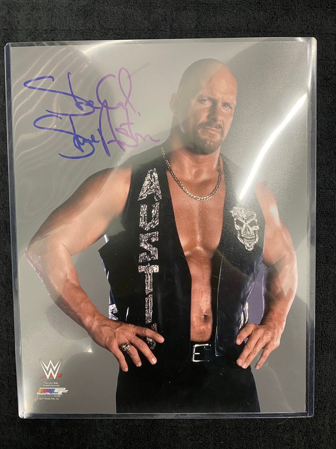 WWE SIGNED STONE COLD PHOTO