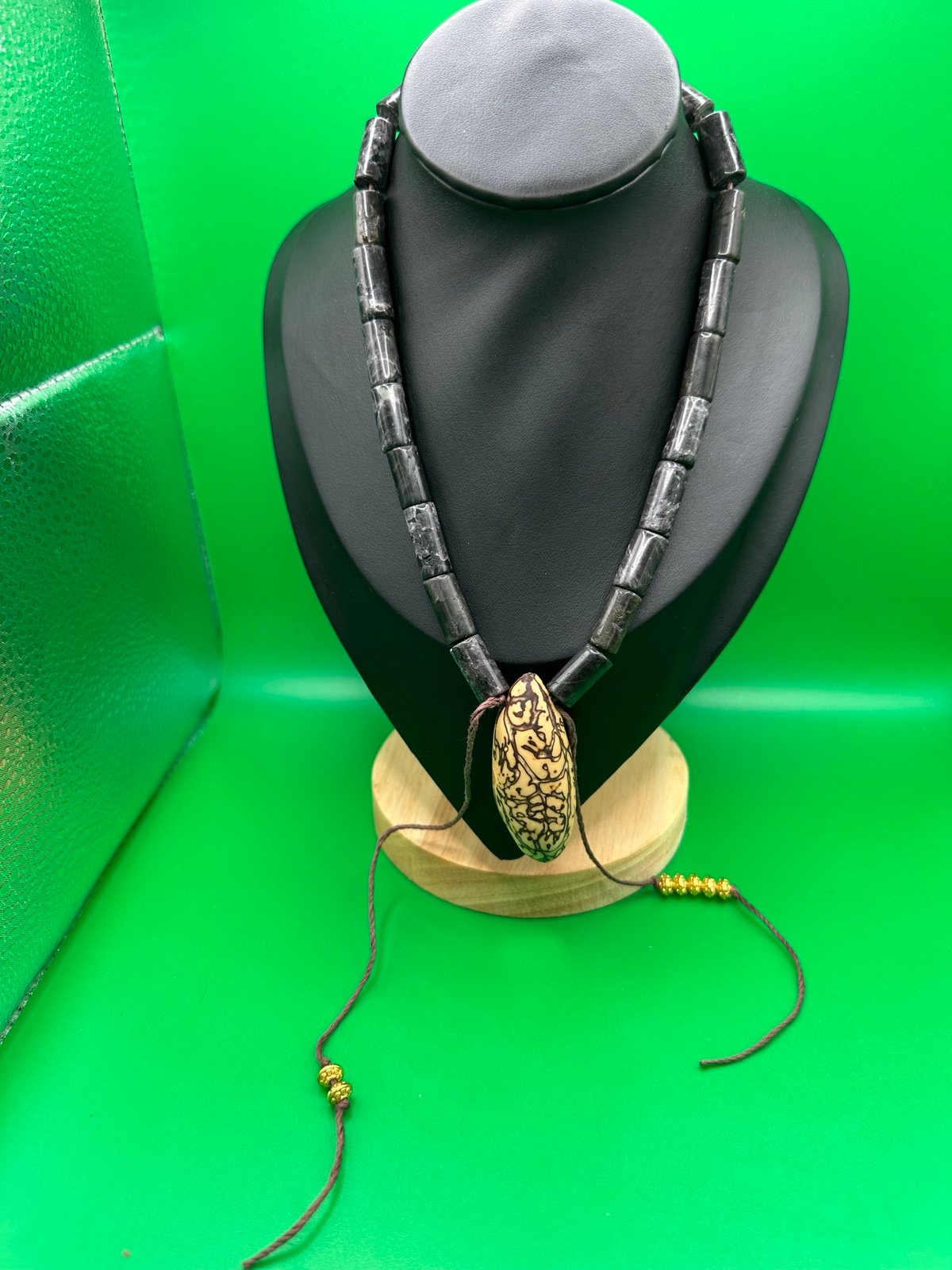 Rare Find African Thousand- Eyed Bodhi Seed Prayer Beads Tibetan Talisman Nice