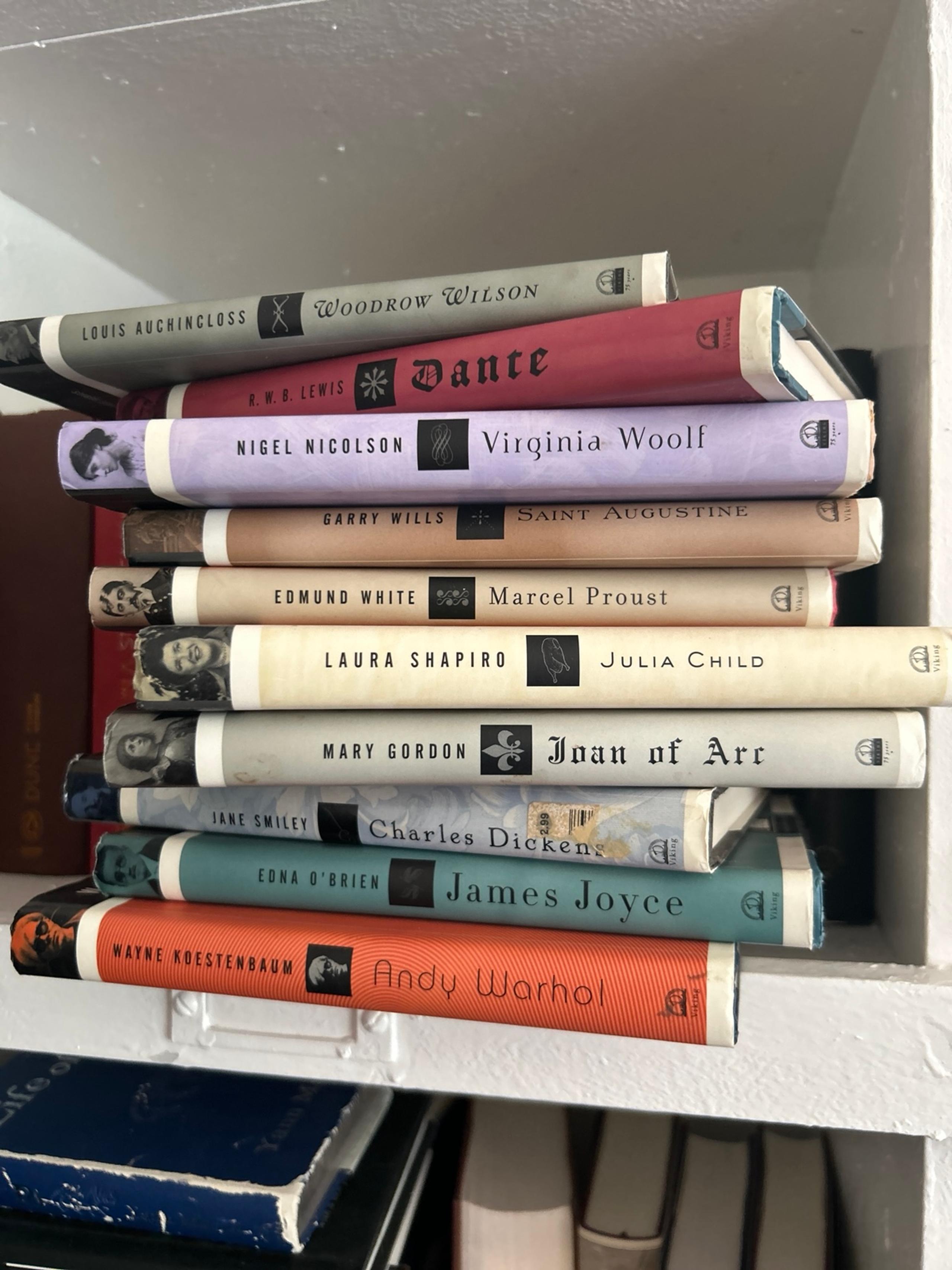 The penguin lives series rare 10 hardcover books 50% OFF 7/13 WAS 45