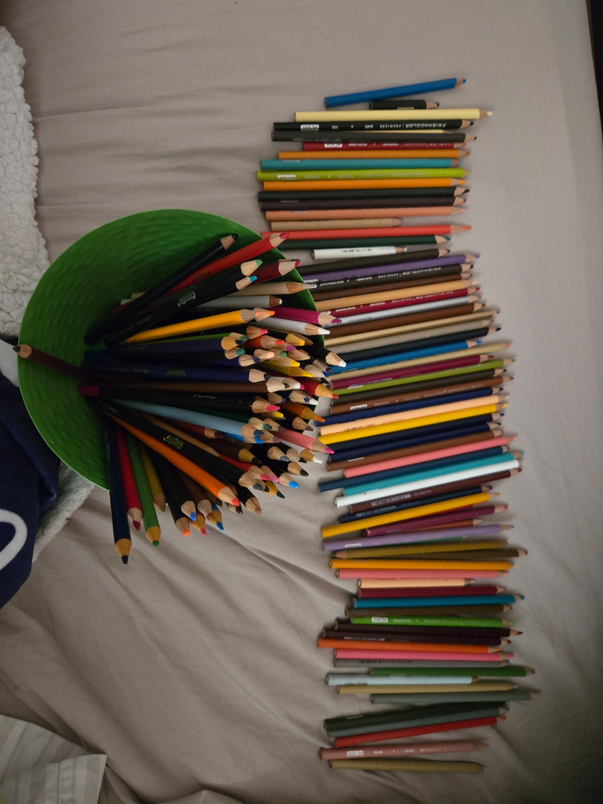 Prisma colors and Crayola. 76 prismas
