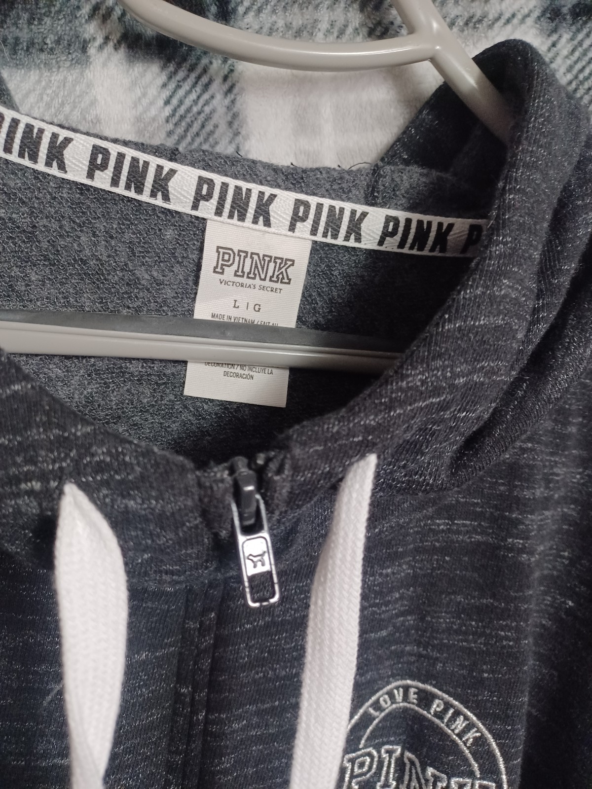 Large VS PINK 1/4 Zip/Skinny Jogger Bling shops Set