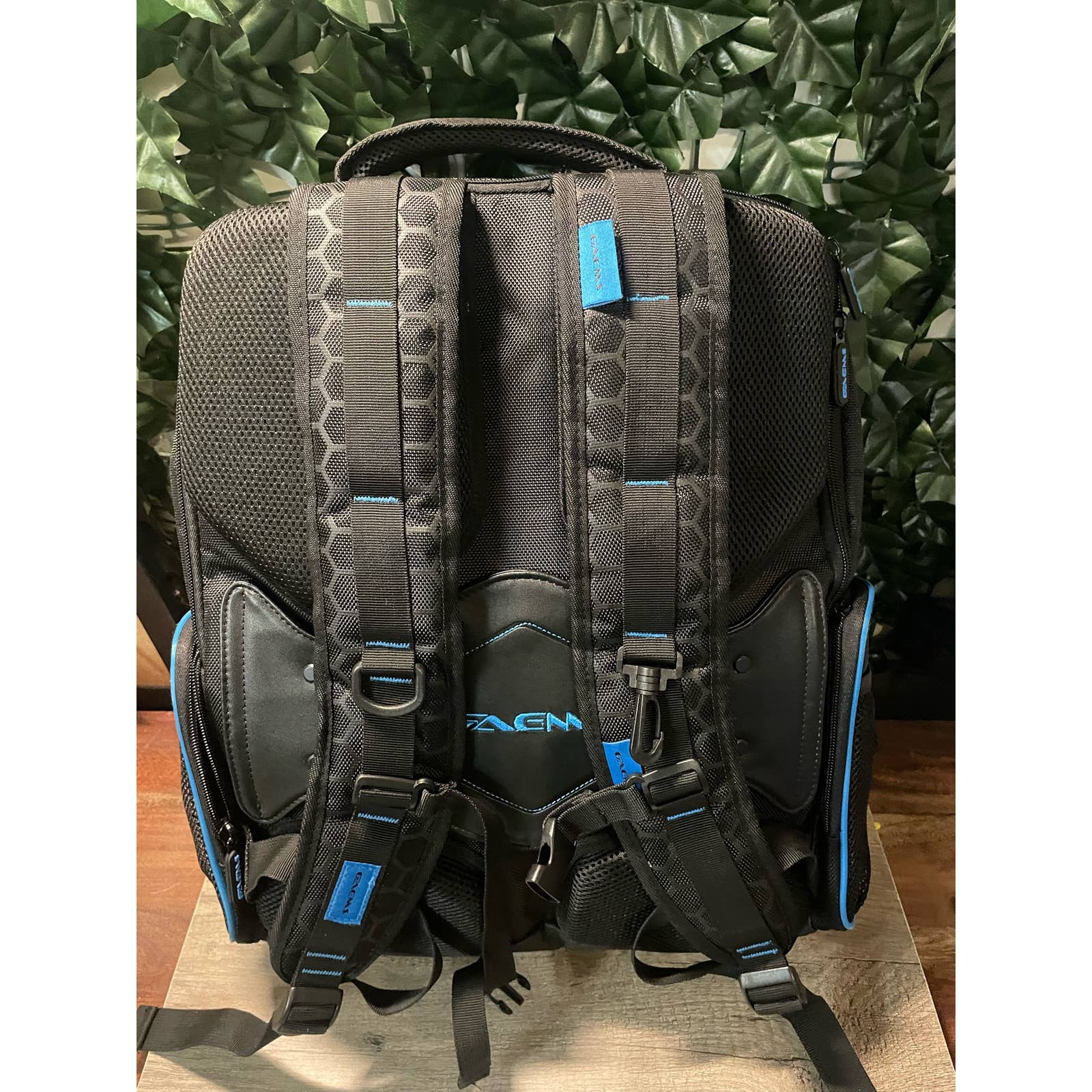 Gaems Hex Pac Backpack for Gaming Consoles