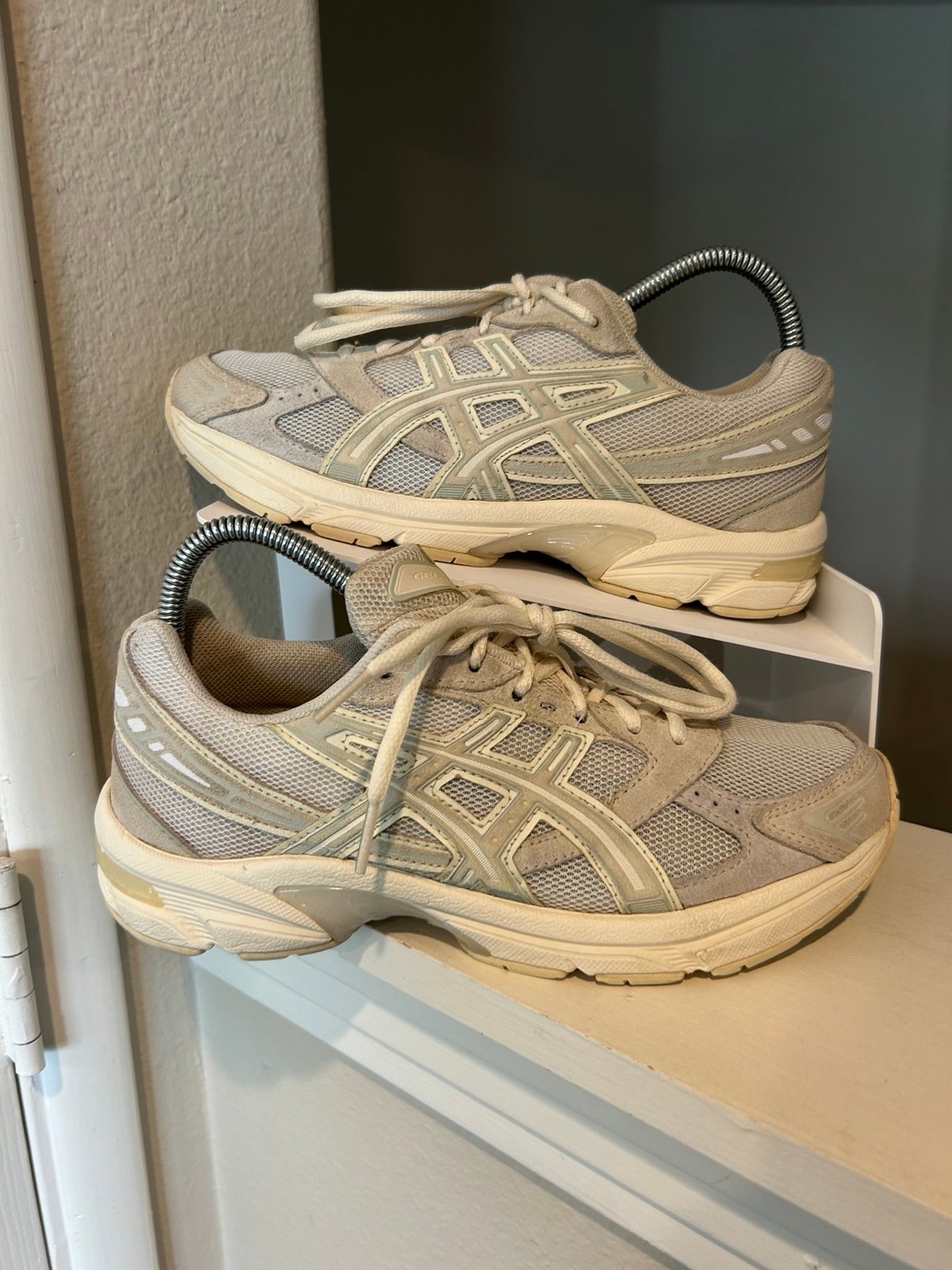 ASICS GEL-1130 Sneaker Shoes White/Birch Women’s Size 8