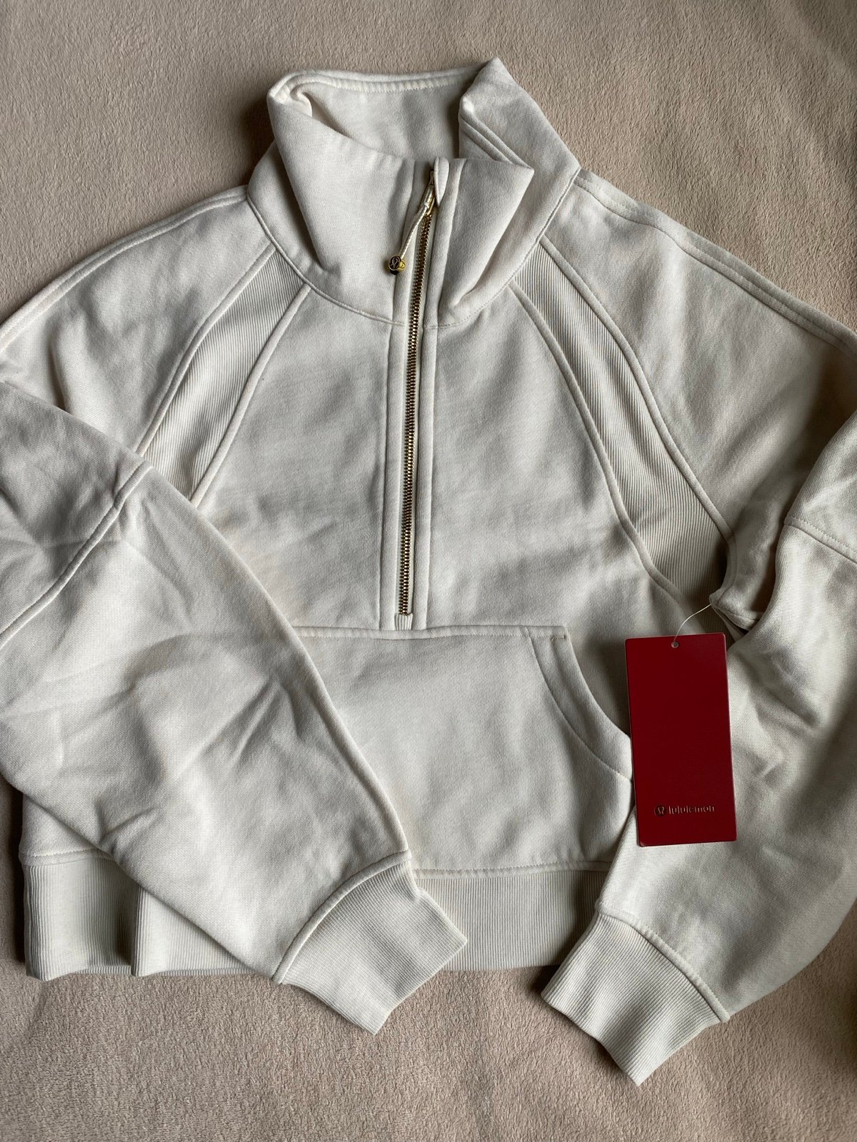 Lululemon Scuba Oversized Funnel Neck Lunar New Year Light Ivory Gold XS/S