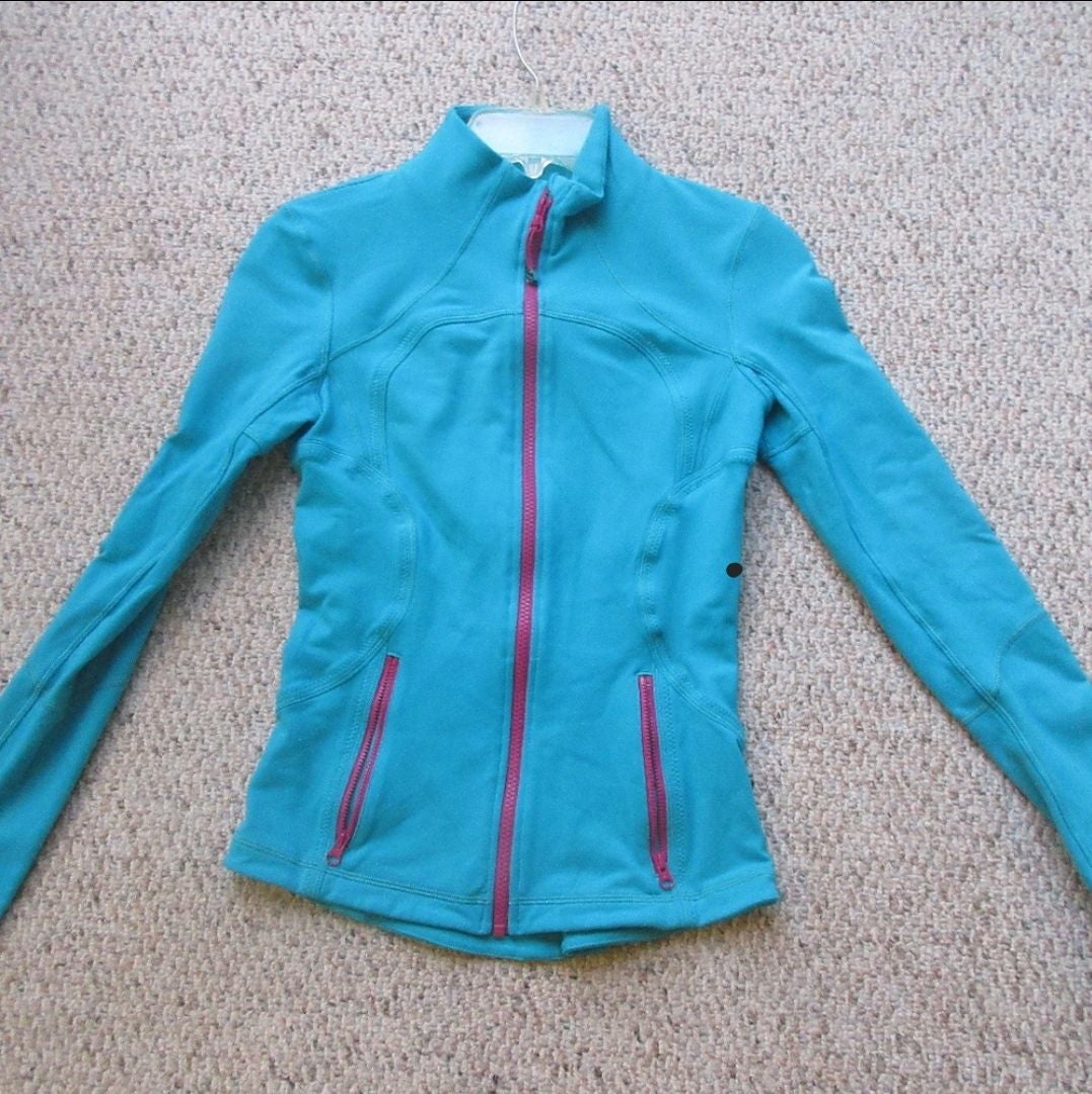 Lululemon Forme Define Jacket - Surge Teal/Magenta - Size 4