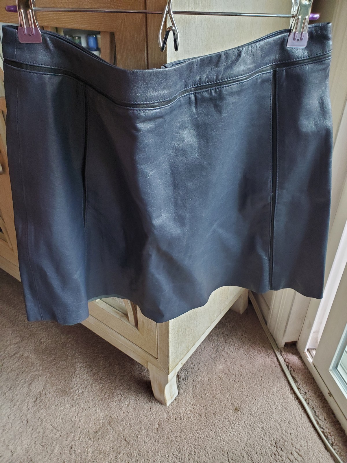 Vince Cobalt blue Leather skirt NWT retail 595 Size 6