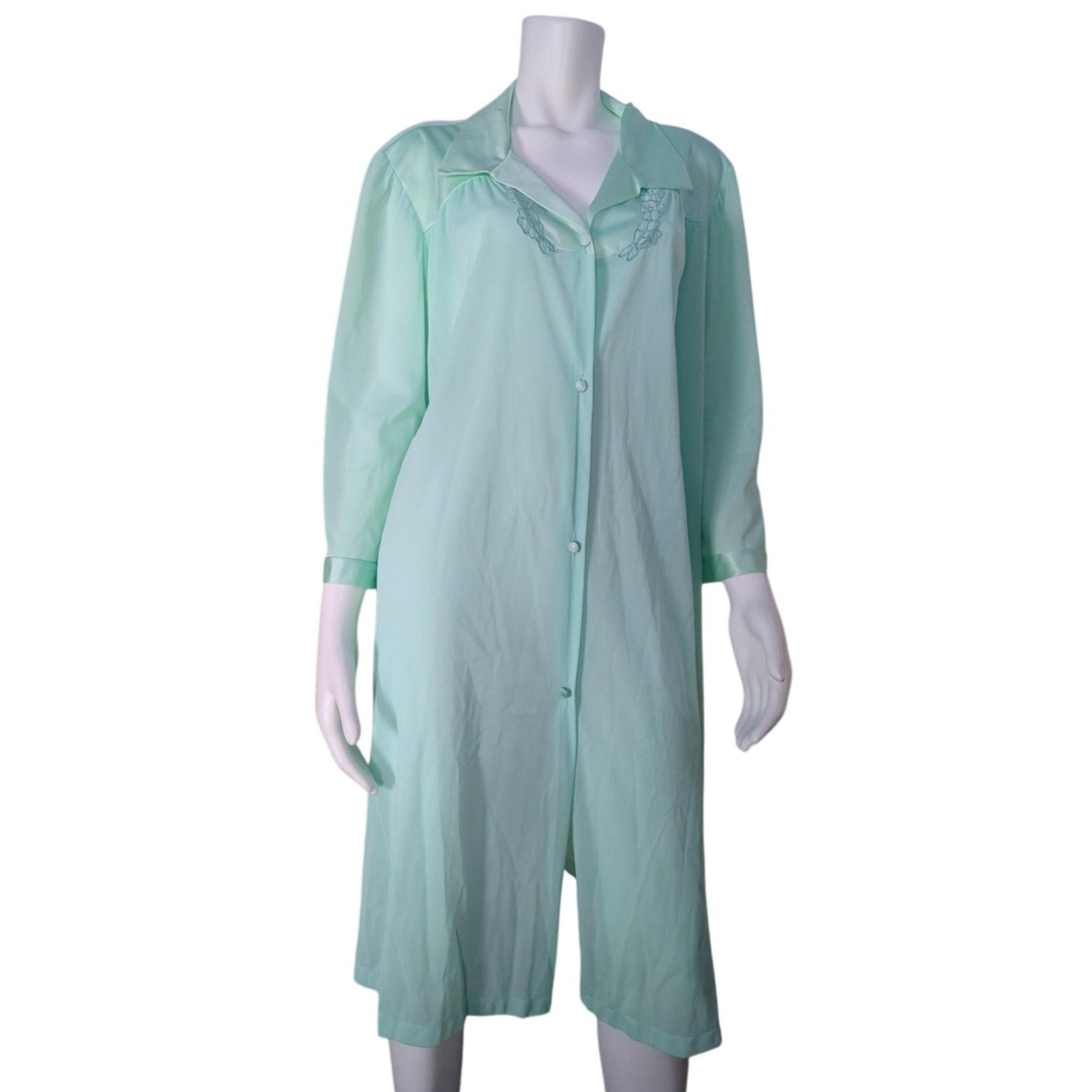VTG Vanity Fair Silky Aqua Green Floral Embroidered Night Gown Size XXL USA