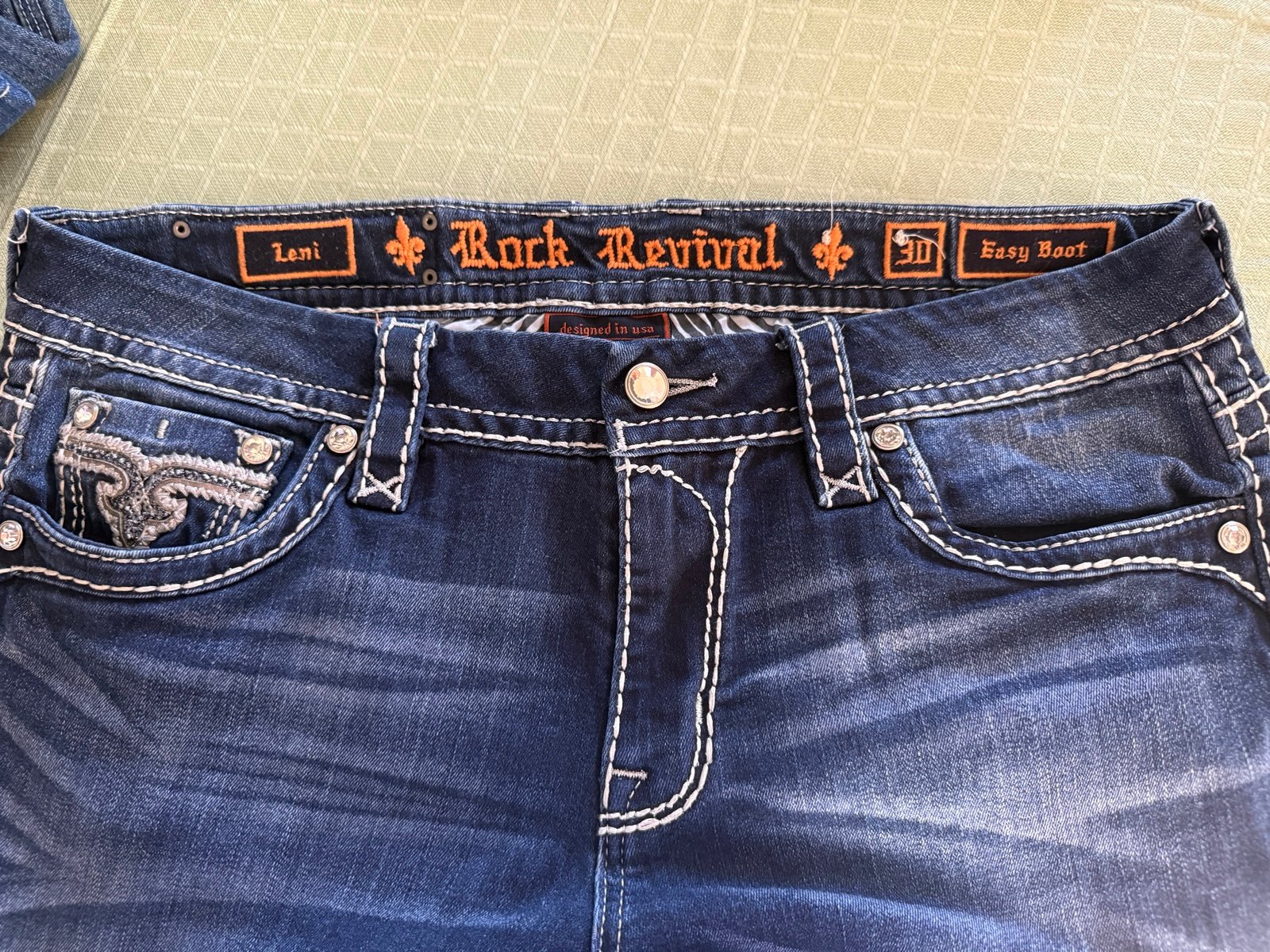 Rock Revival Leni Bootcut Jeans Women’s 30x 32 Flap Pocket Rhinestones Dark Wash