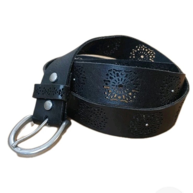 Lucky Brand Black Leather Belt Woman Sz XL Studded Laser Cut Silver Buckle Boho