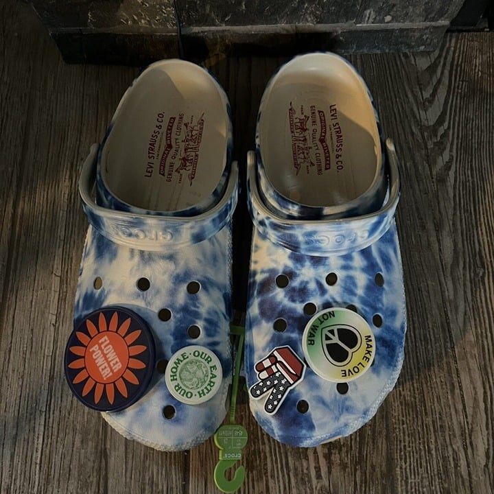 Levi's x Crocs Classic Clog Men's Size 11 Women’s 13 New, Limited Edition READ