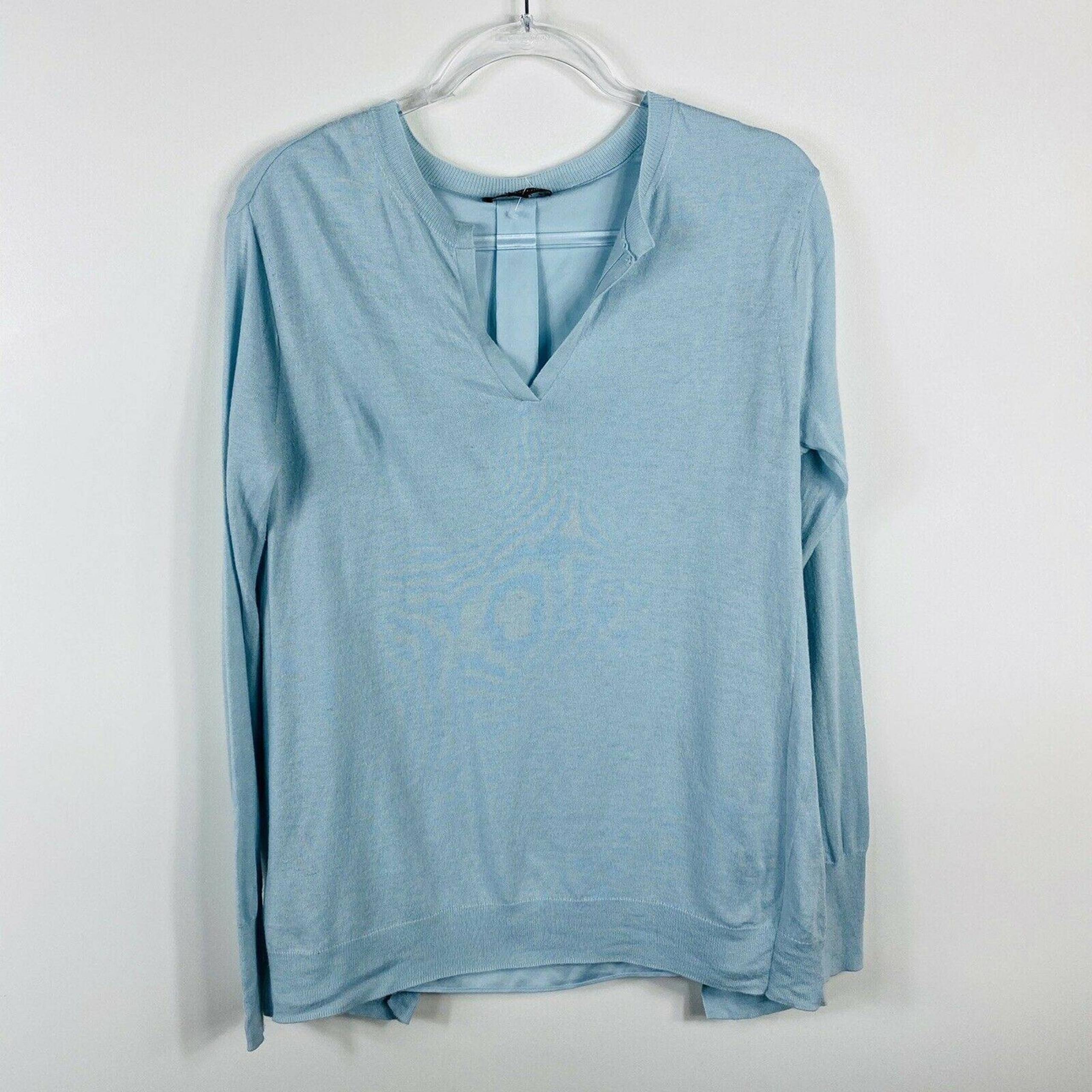 Ann Taylor Sz Small Split Back Knit Top