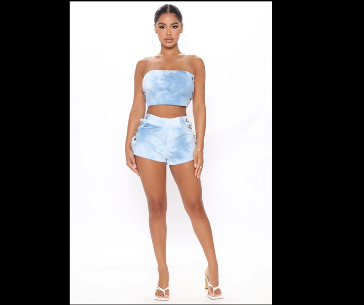 FASHION NOVA 2 Piece Shorts Set - NWT Womens Size S - Crop Top Short Lounge Set