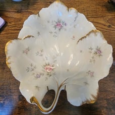 Mikasa Bone Chine Remembrance B2120. Made in Narumi Japan