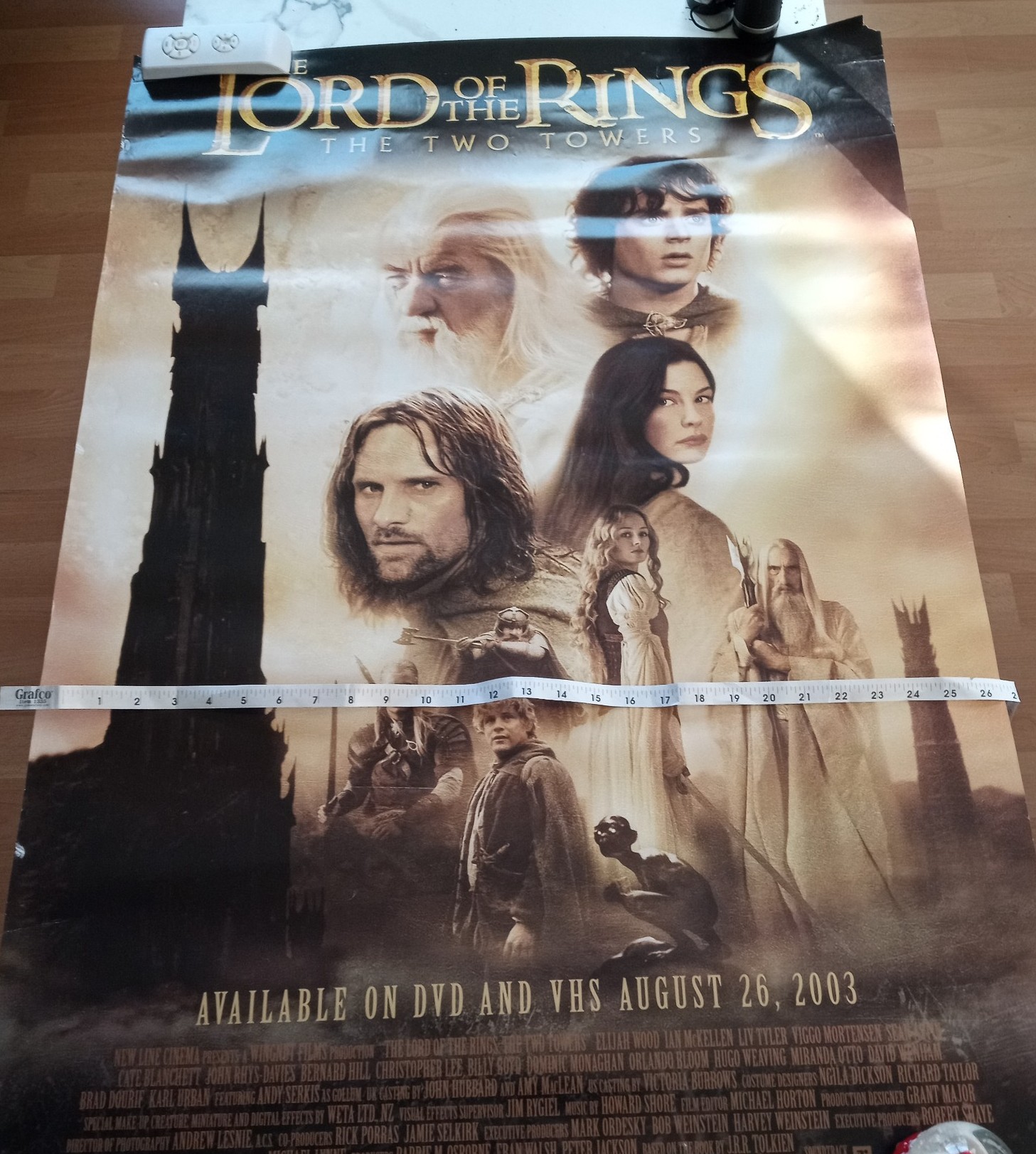 Lord of The Rings the 2 towers original movie poster 39 inches tall &24 wide.