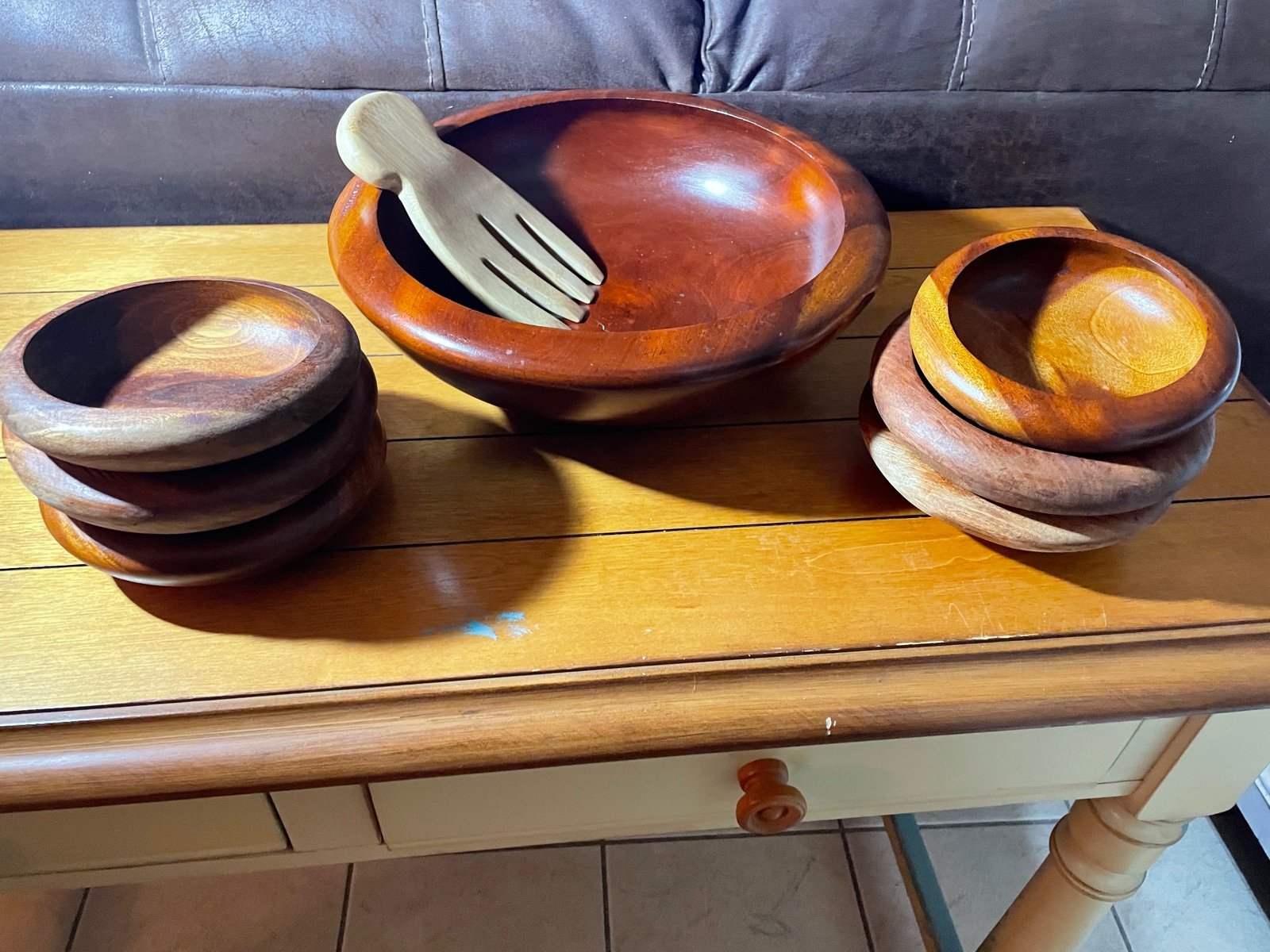 Set of 7 wooden bowls