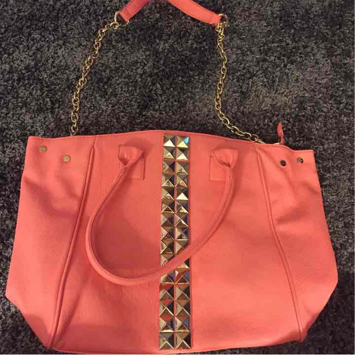 Izzy & Ali studded purse