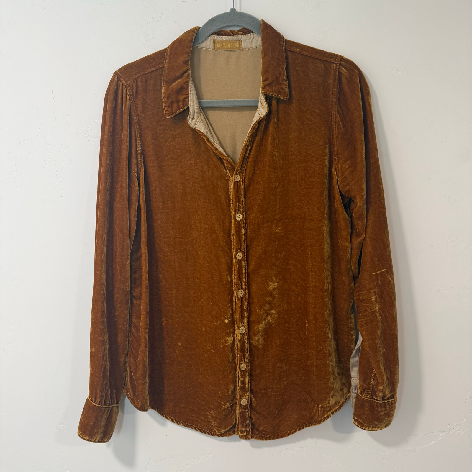 CP SHADES Romy Relaxed Fit Velvet Shirt Button Down Silk Blend Gold Small
