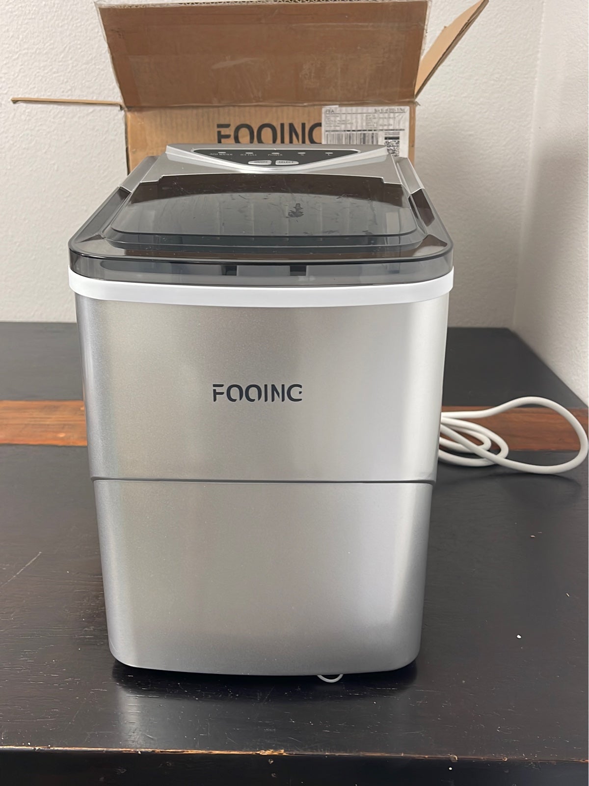 Fooing Portable Ice Maker with Ice Scoop and Basket (Silver)