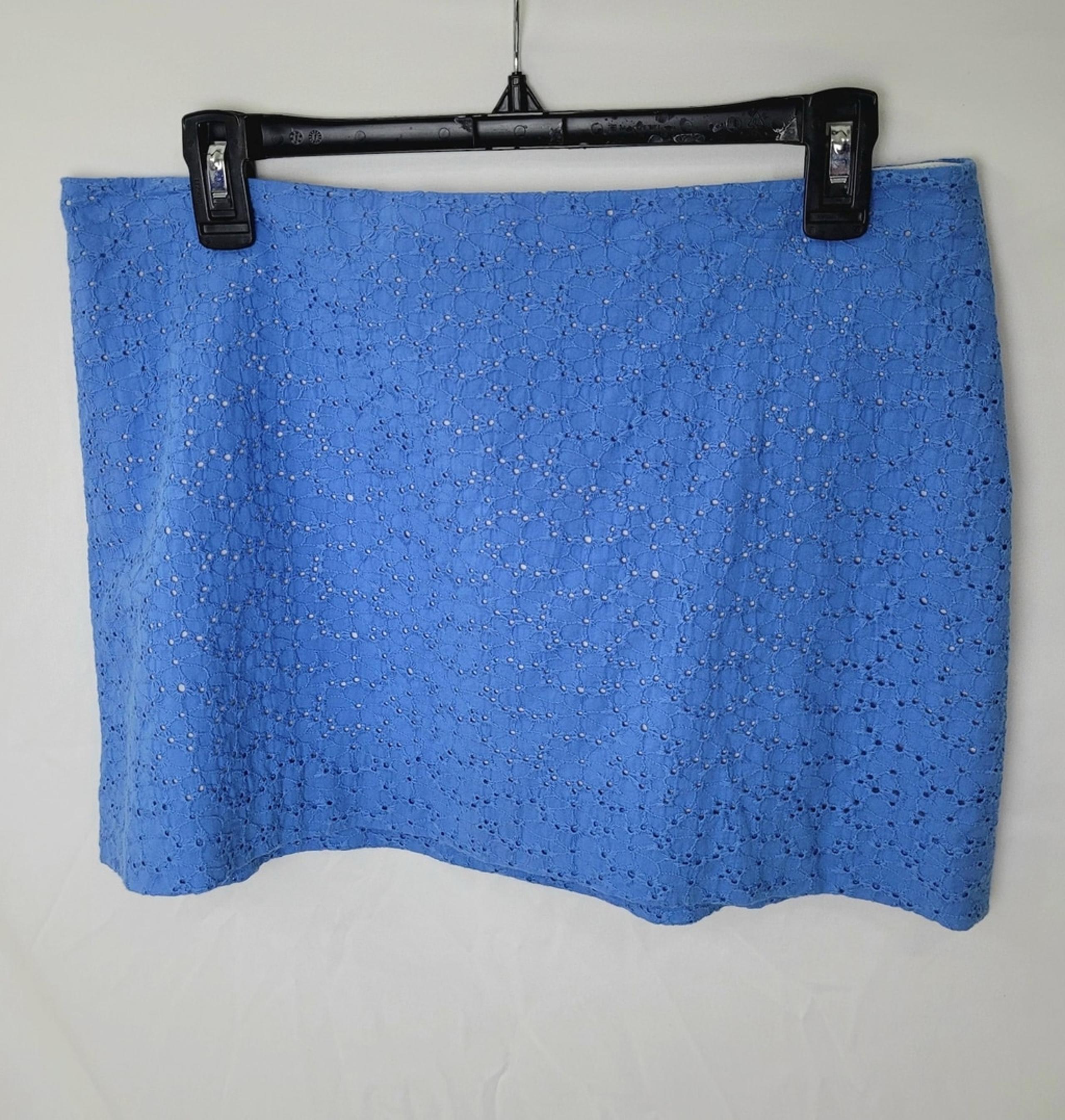 Lilly Pulitzer Mini Skirt Womens Size 6 Blue Floral Eyelet Lace Short Pencil