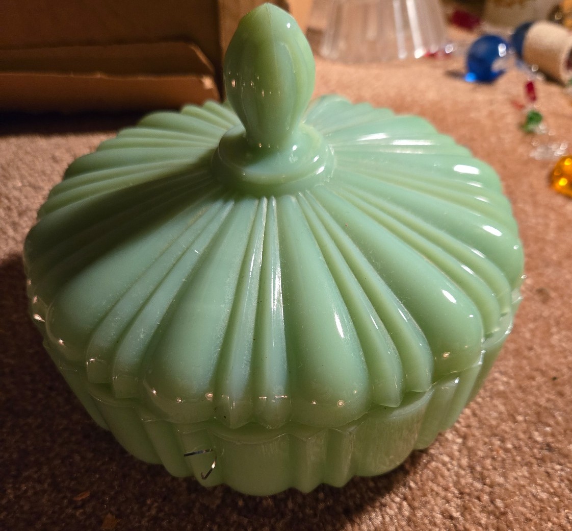 Anchor Hocking Fire King Jadeite Ribbed Large Lidded Dish