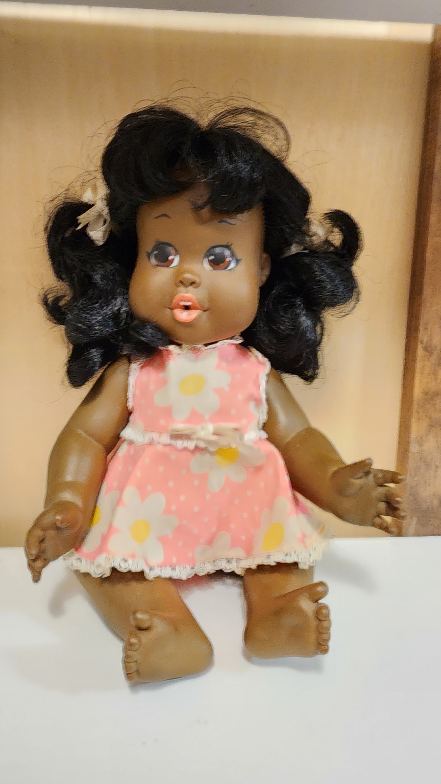 RARE Vintage 1968 Big Eyes Shindana doll