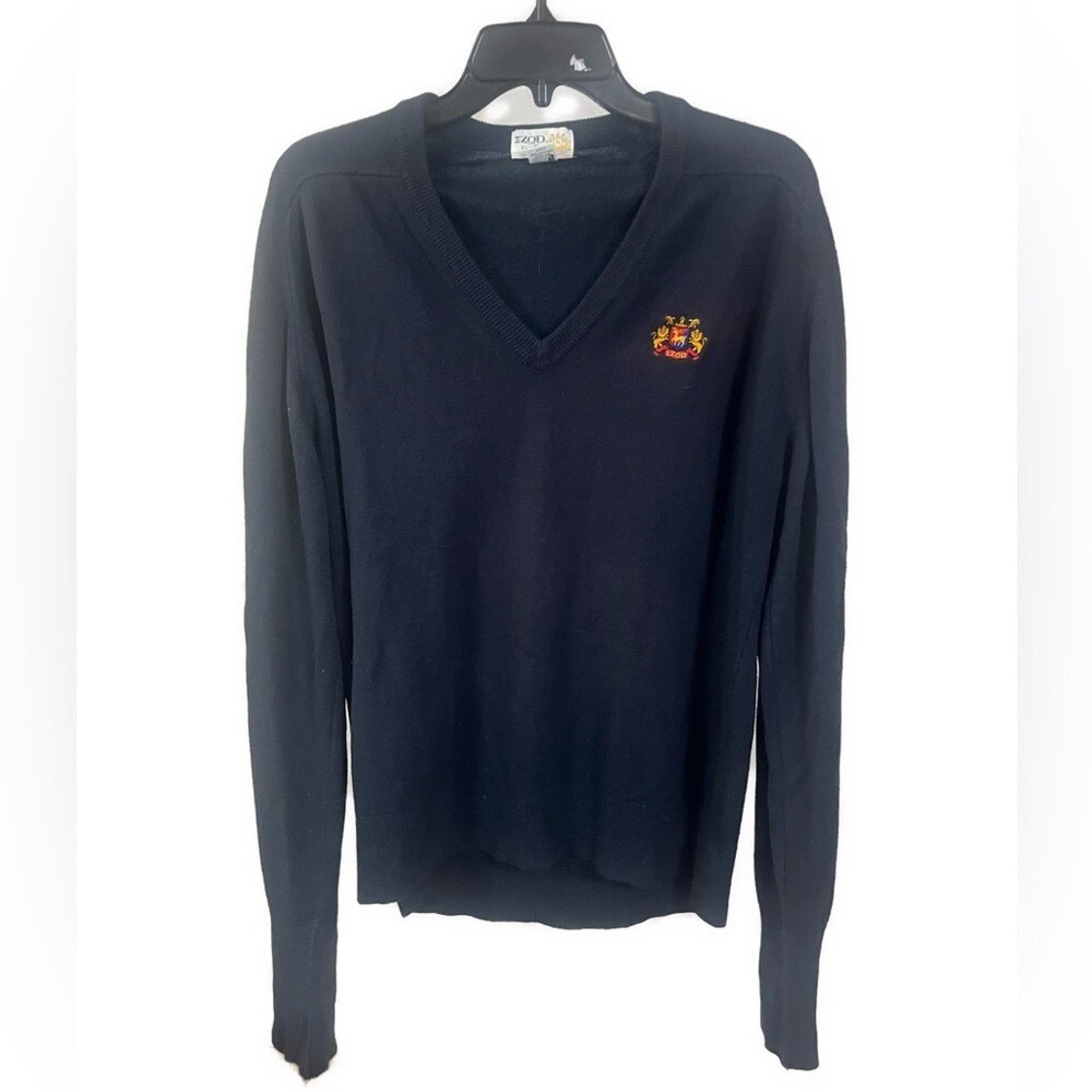 Vintage Izod Women's Blue Embroidered Crest V-Neck Golf Tennis Blue Sweater- L