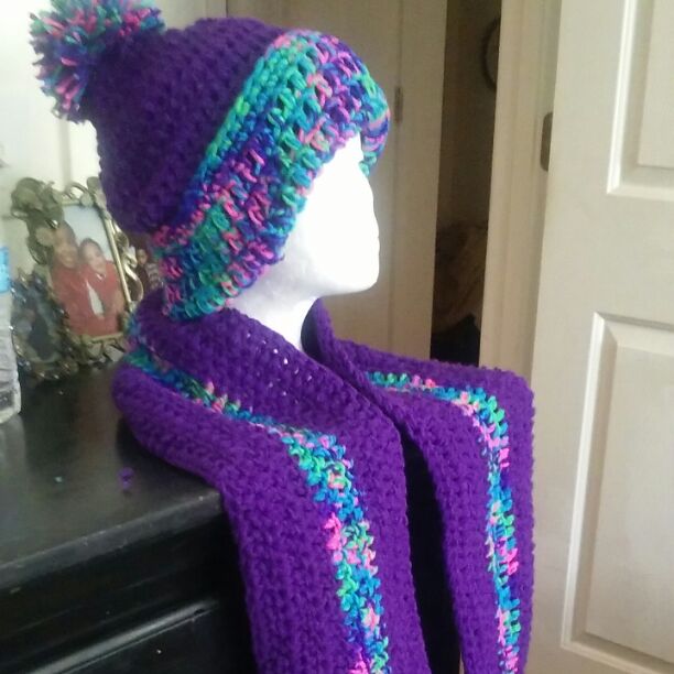 Hand crochet hat scarf set