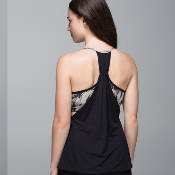 Lululemon Size 12 Padded No Limits Tank Black / Great Granite Black Mojave Tan