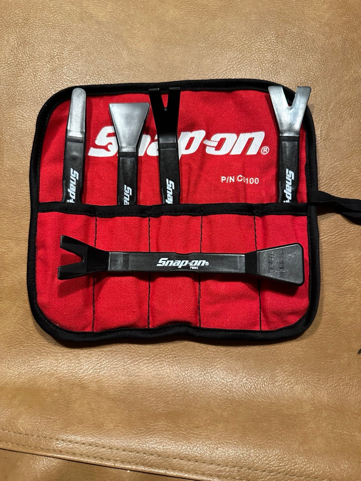 Snap-on Non Marring Prybar Set