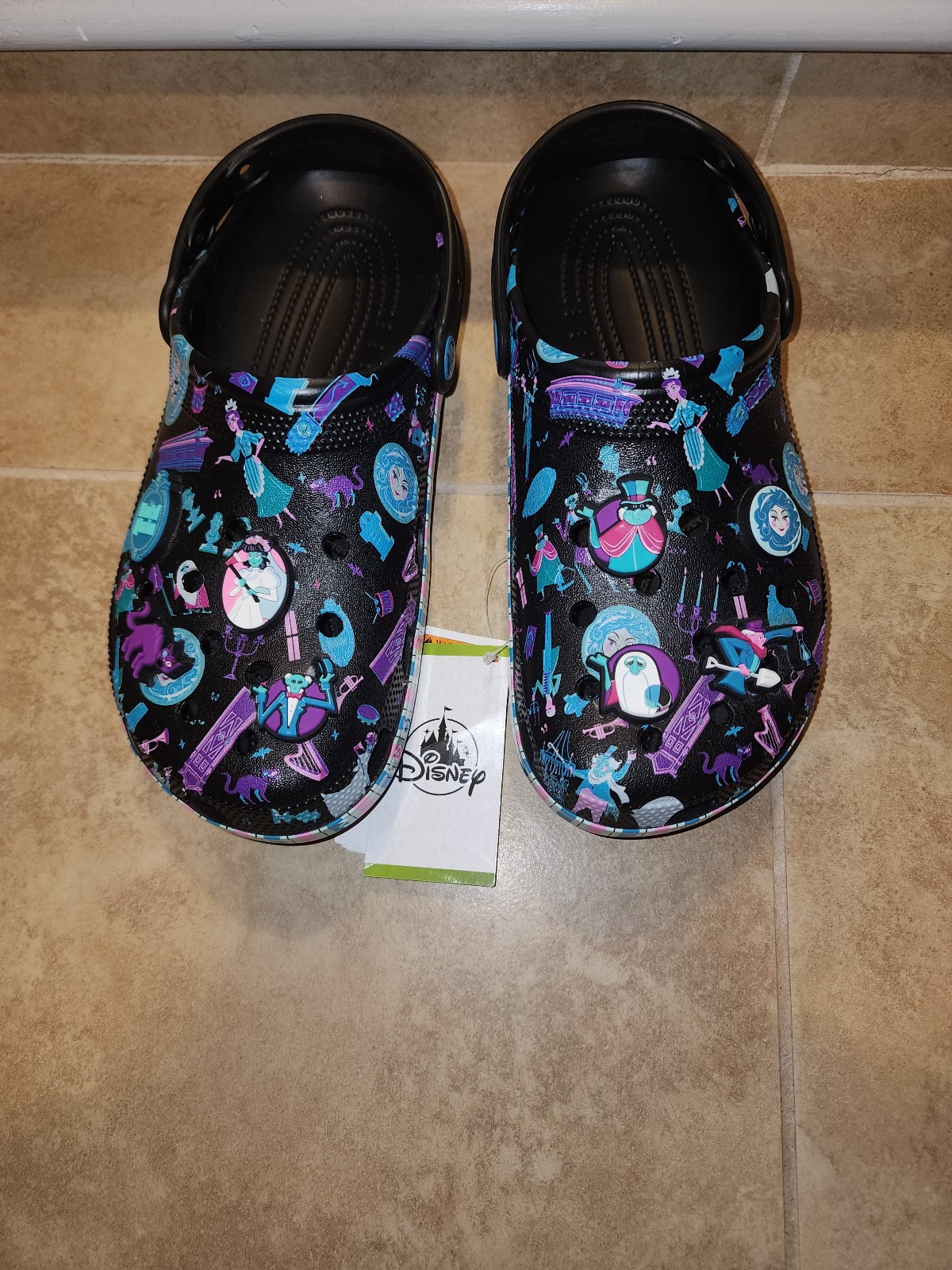 Disney Men and Women Haunted Mansion Crocs SIZE 8/10