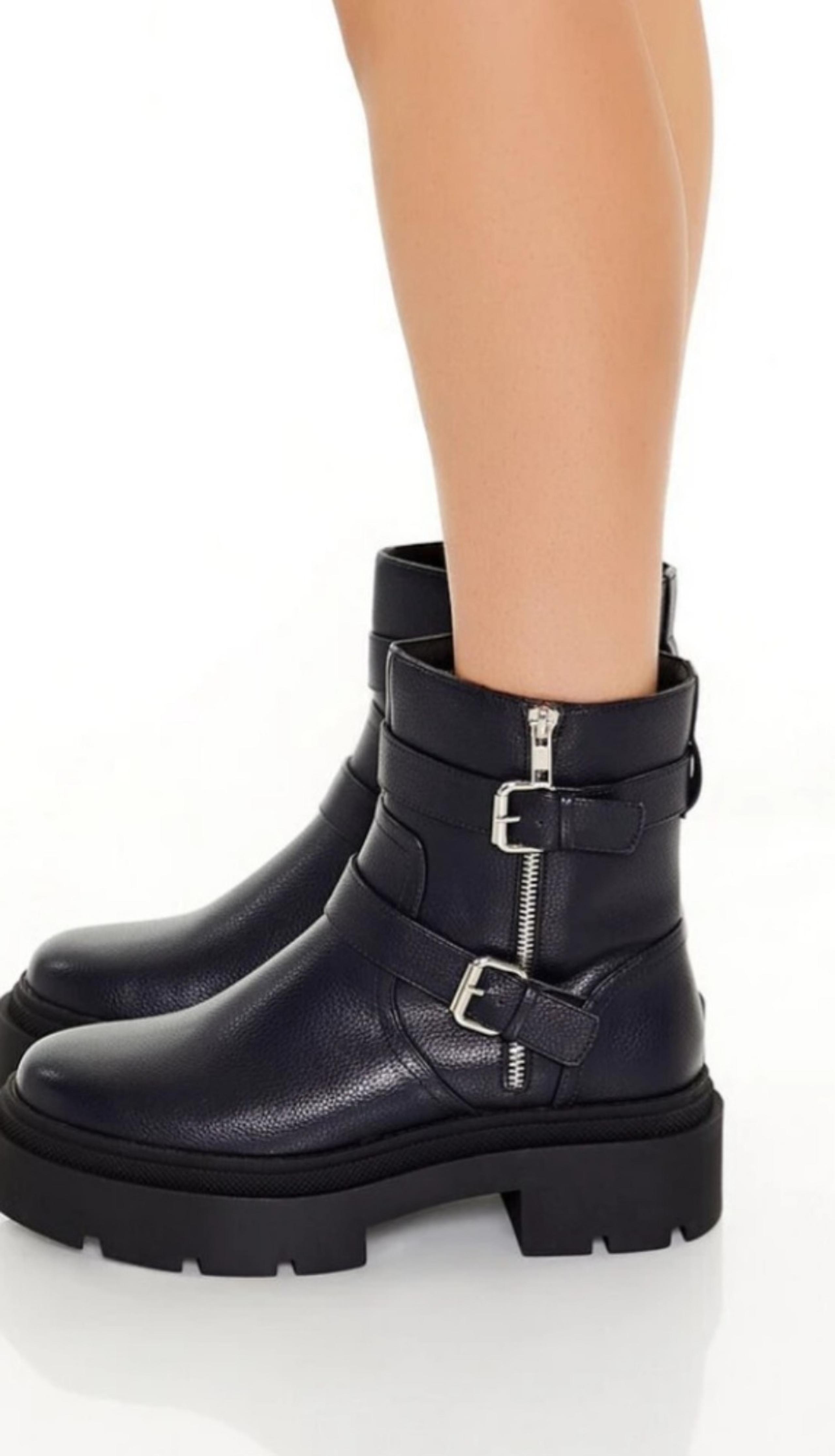 FOREVER 21 Buckled Lug-Sole Booties, Women's Size 9, Black Color.