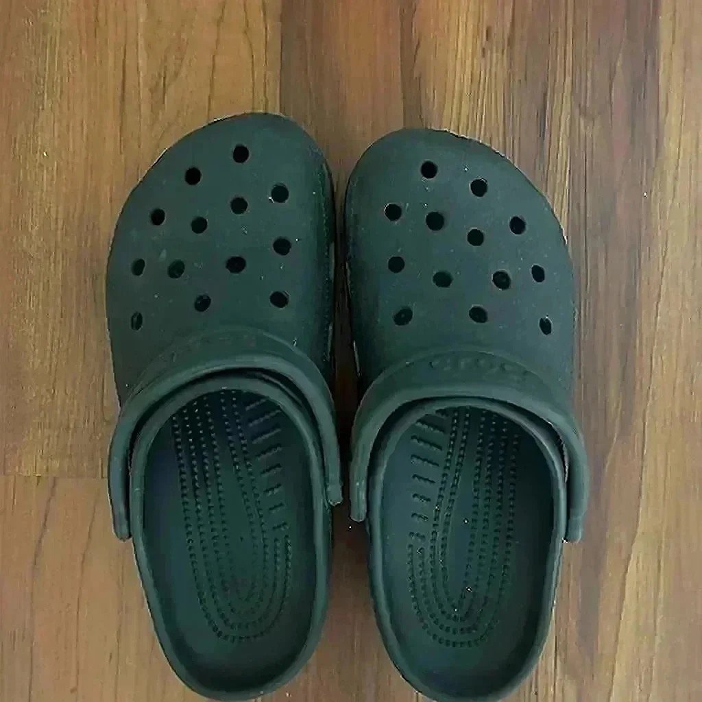 Men's Black Classic Crocs