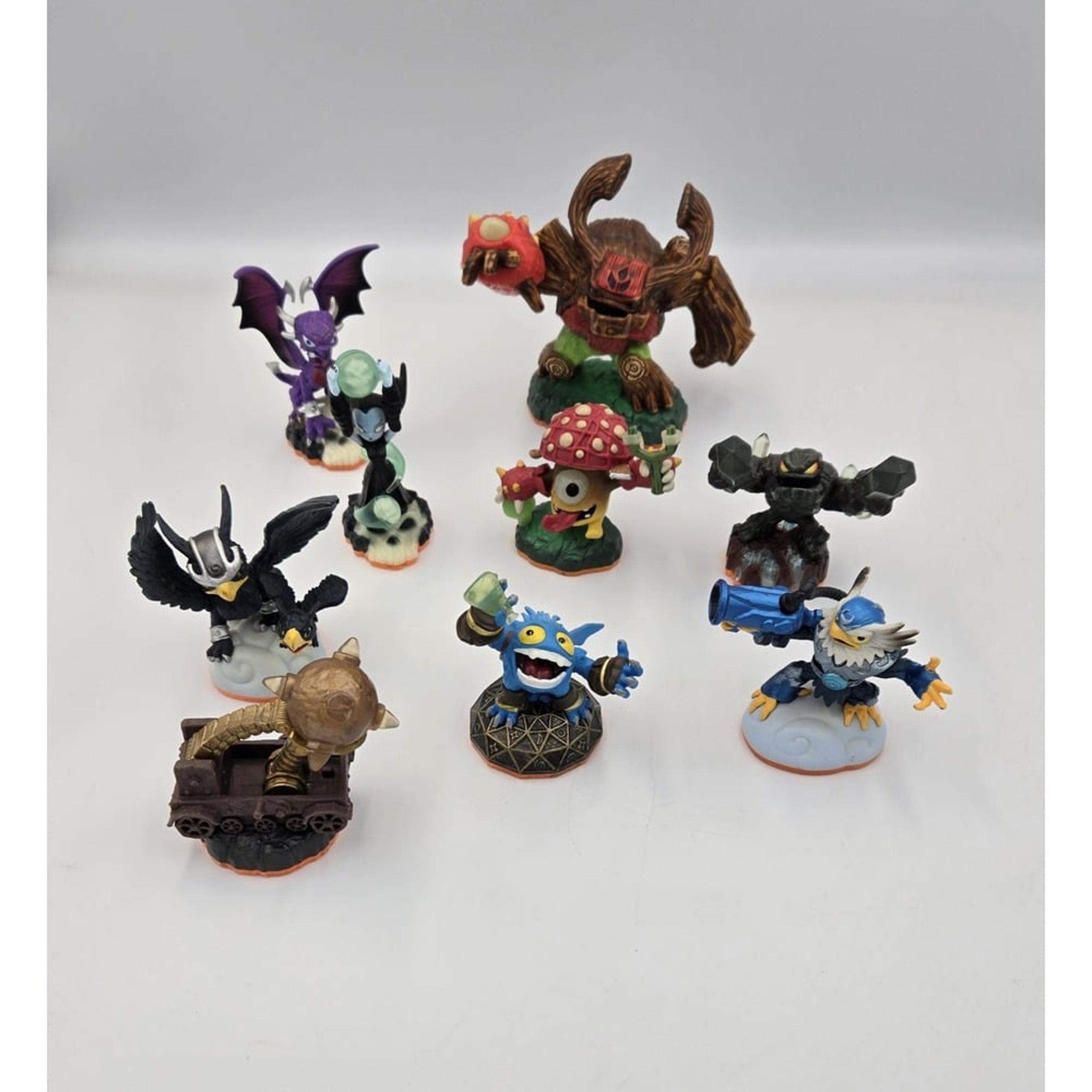 Activision Skylanders Action Figures Lot Of 9 2011-2012