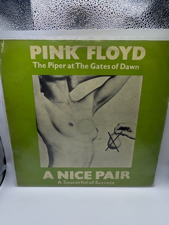 Pink Floyd – A Nice Pair