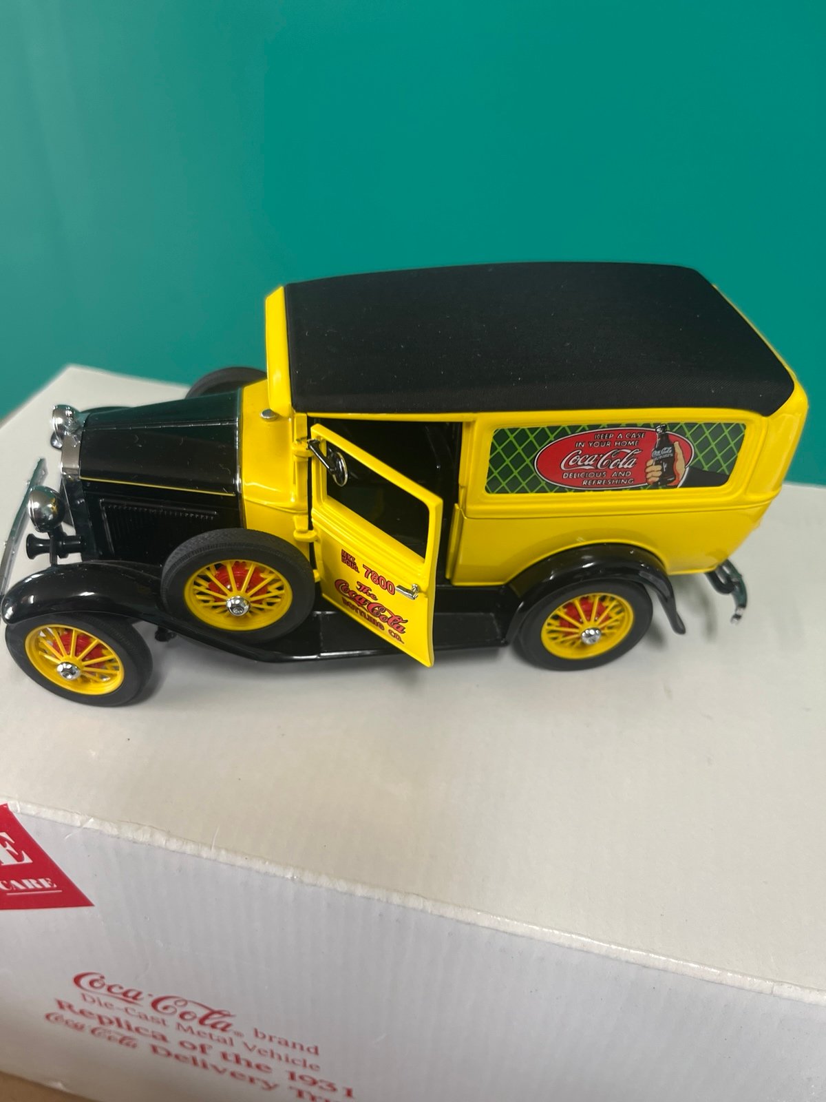 Danbury mint Coca-Cola truck
