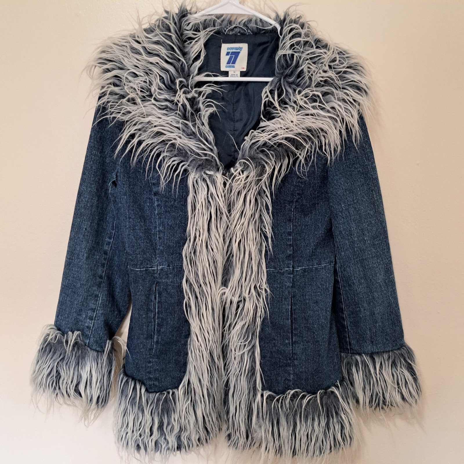 Y2k blue Faux Fur jacket medium