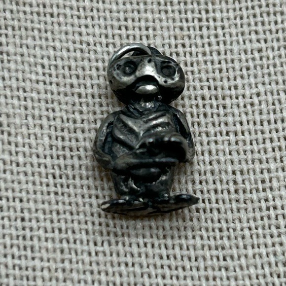 Vintage 80’s E.T. 3D Pendant marked “Sterl” sterling silver, acid tested, charm