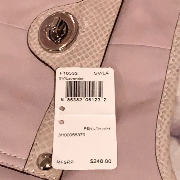 COACH F16533 shops LAVENDER PENELOPE HIPPIE CROSSBODY - NO OFFERS - PRICE IS FIRM