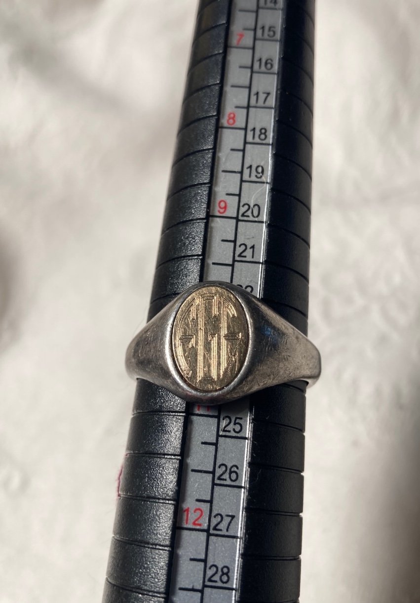 Mens 14kt gold & Sterling Signet Ring, Size 11, “FGE” Initials