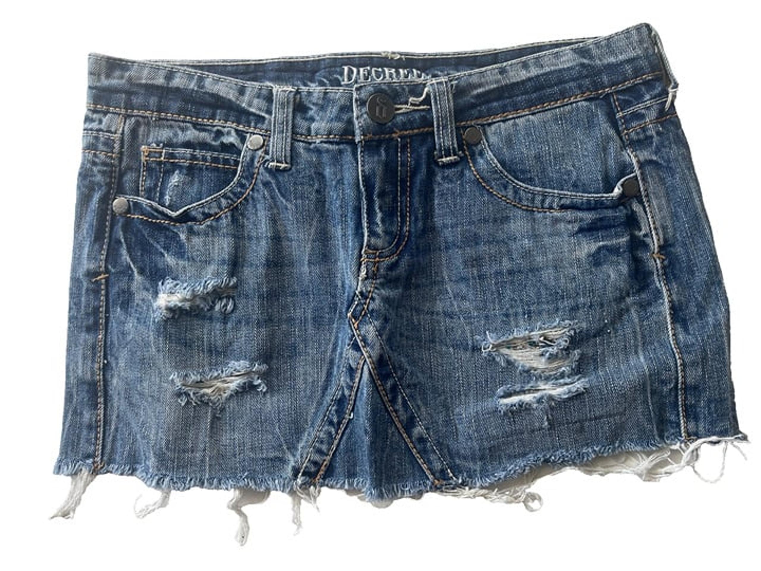 Decree Blue Jean Mini Skirt Size 5 Juniors Sequin Distressed Denim Frayed Grunge