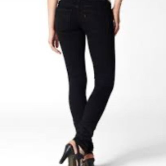 NWT Levi's‎ 524 Distressed Skinny Jeans 9/24