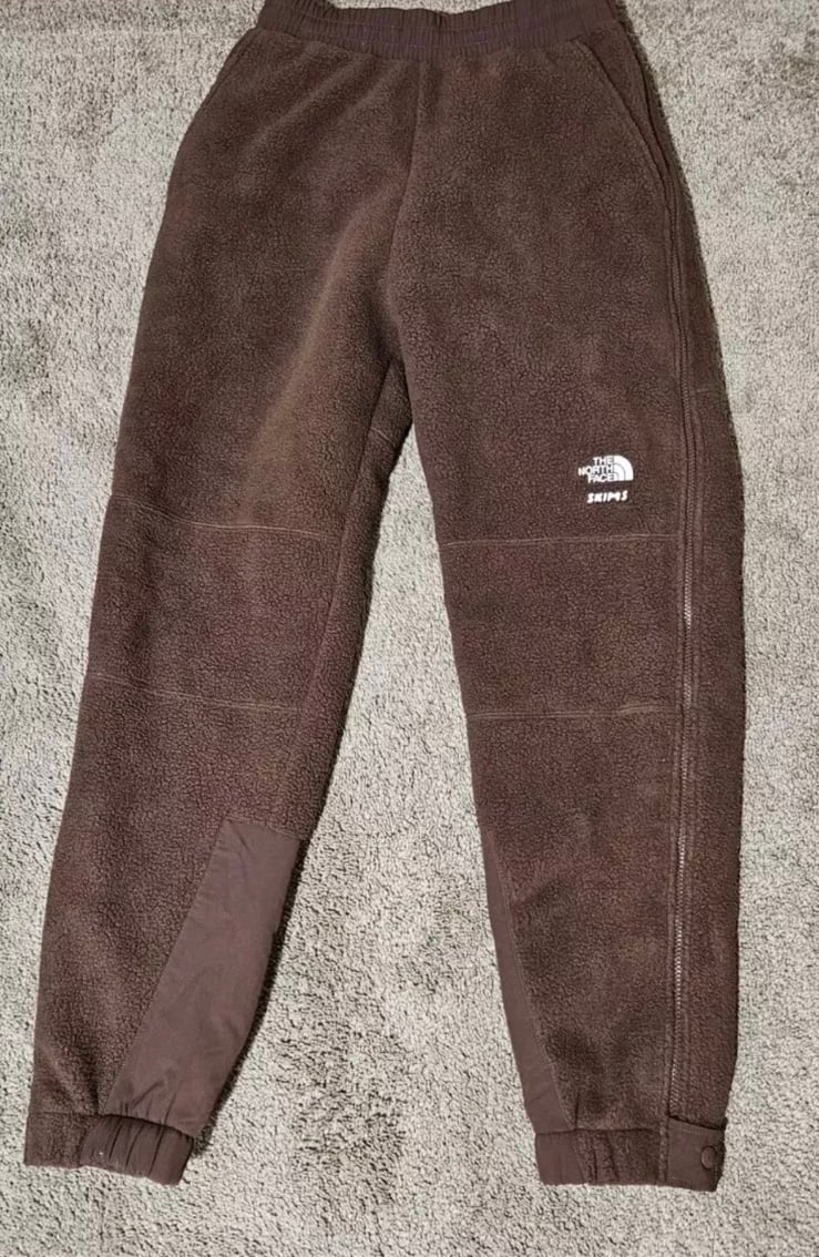 NWT SKIMS X The North Face 1995 Retro Denali Fleece Pants | Cocoa | Size XL