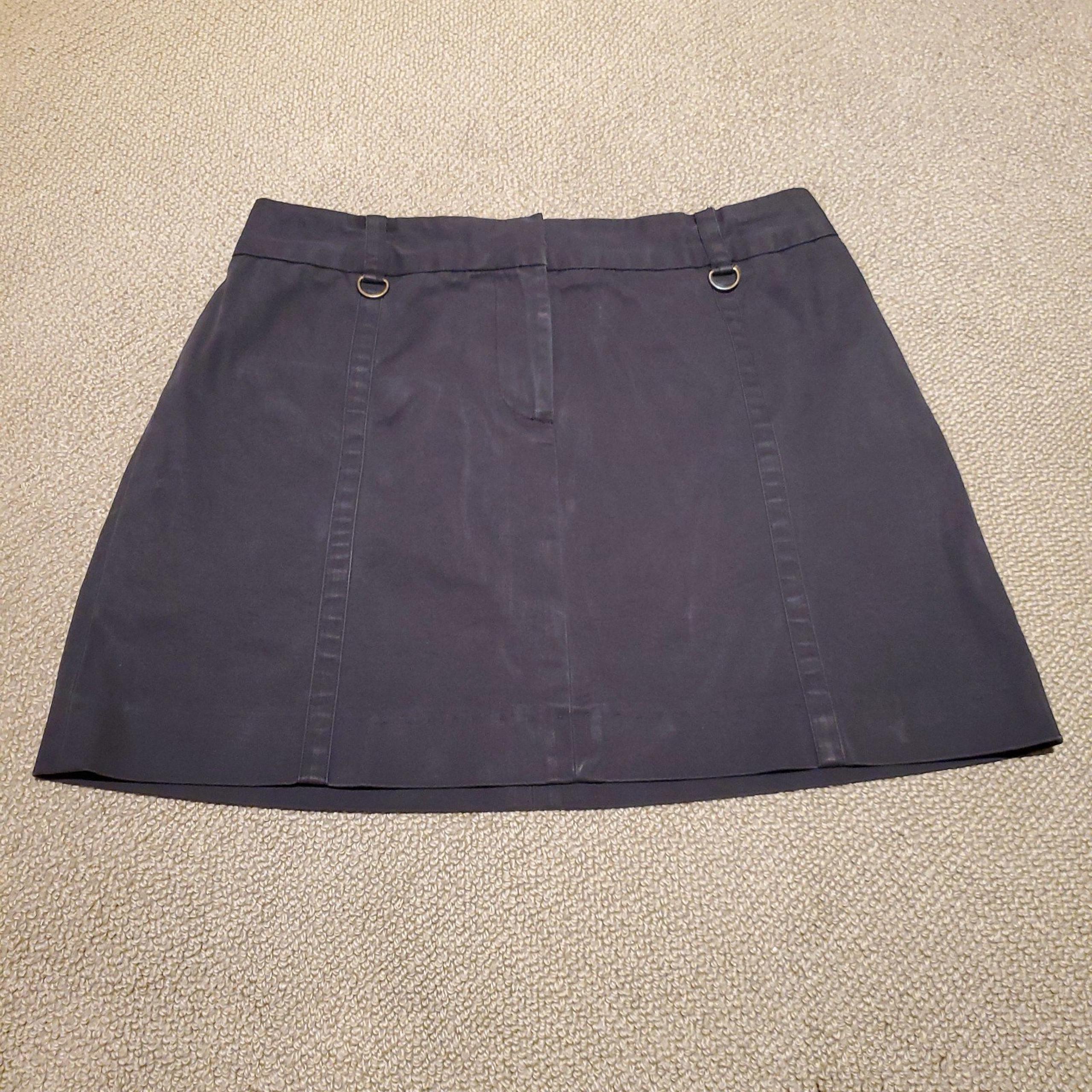 Womens Armani Exchange Mini Skirt size 4 Black
