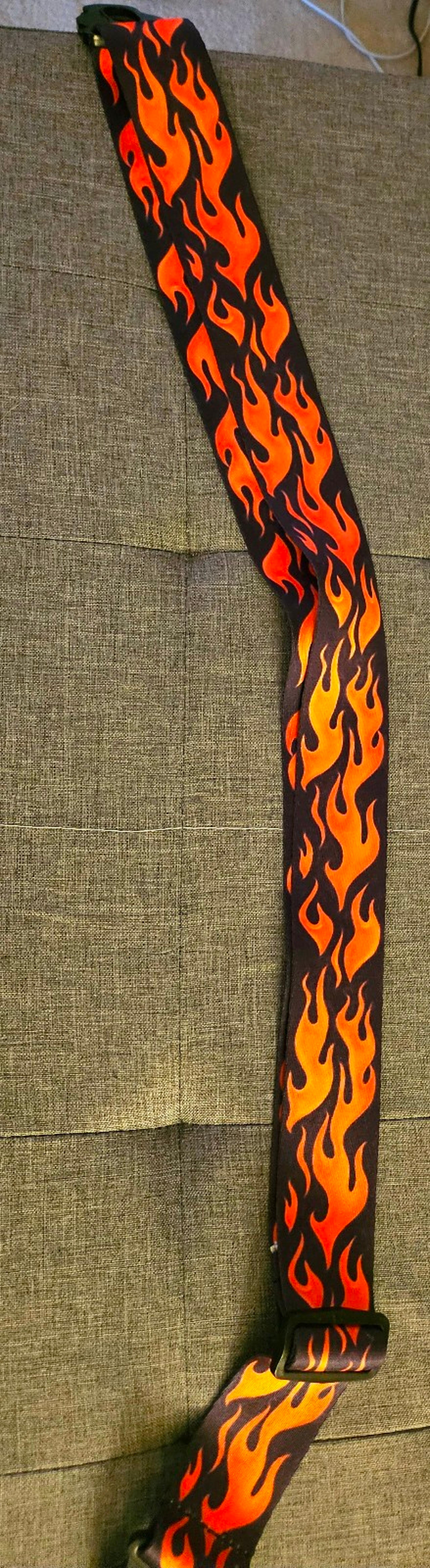 Planet Waves adjustable guitar strap raging flames