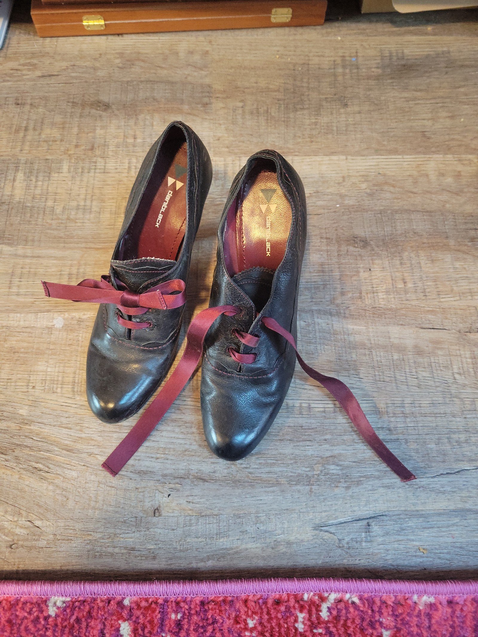 Daniblack vintage heels