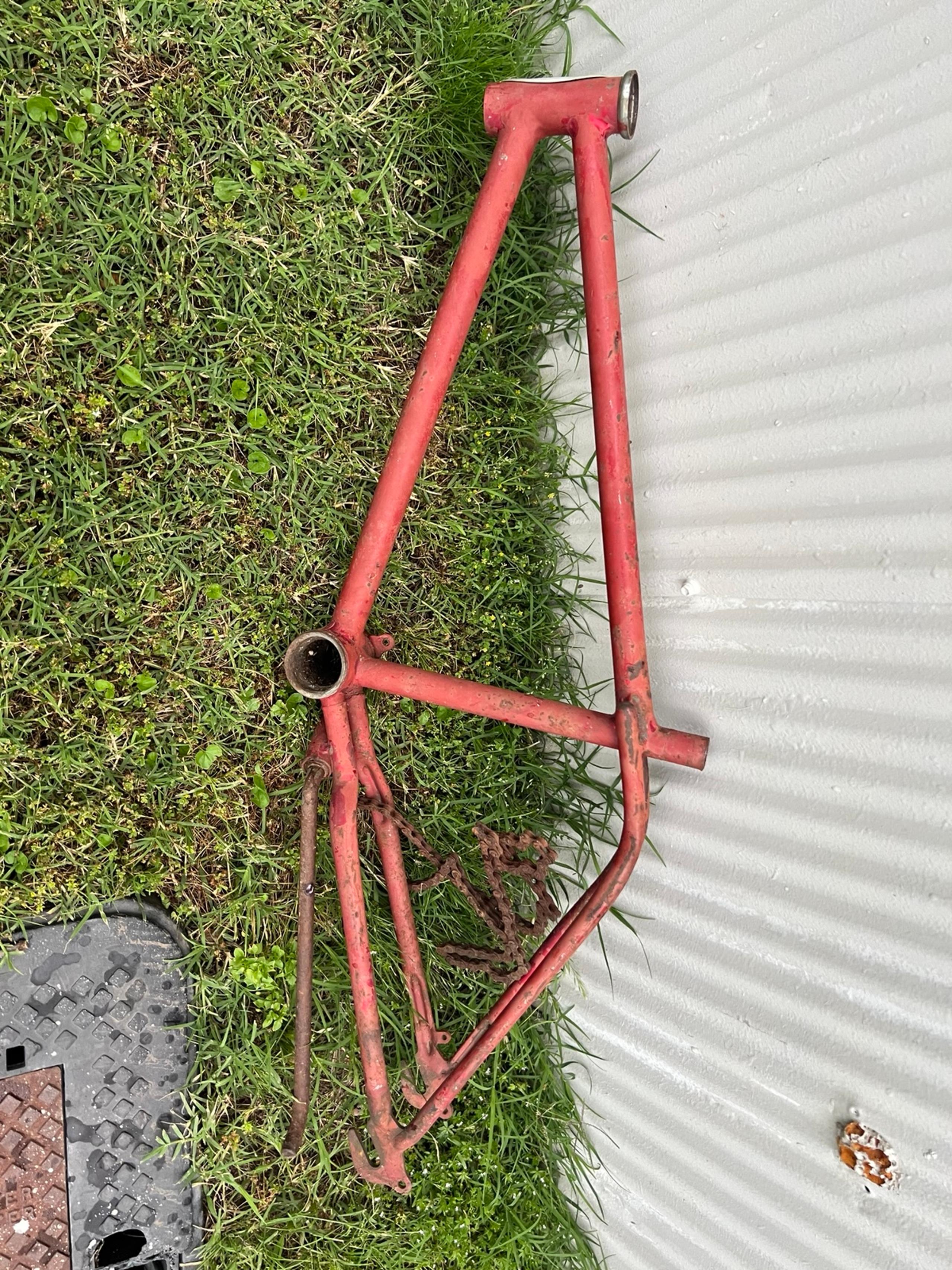 Vintage 80s Schwinn scrambler bmx frame